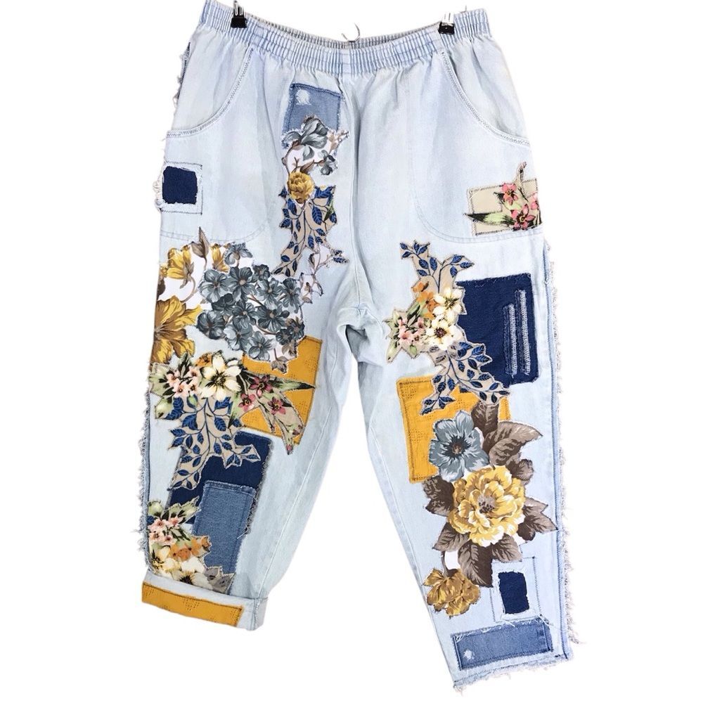 OOAK Classic Element Woman Upcycled Floral Patch Baggy Jeans Sz 20